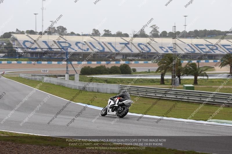 jerez;motorbikes;no limits;nov 2012;peter wileman photography;spain;trackday;trackday digital images