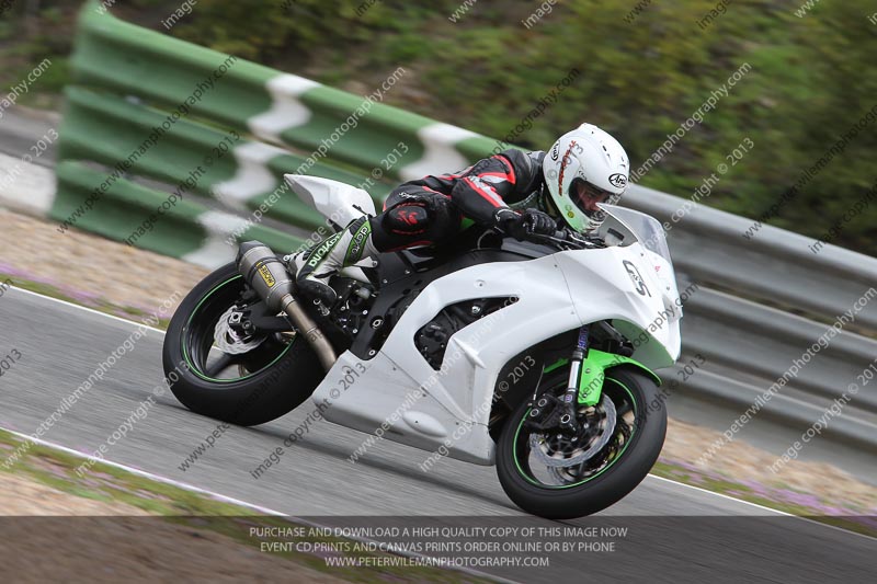 jerez;motorbikes;no limits;nov 2012;peter wileman photography;spain;trackday;trackday digital images
