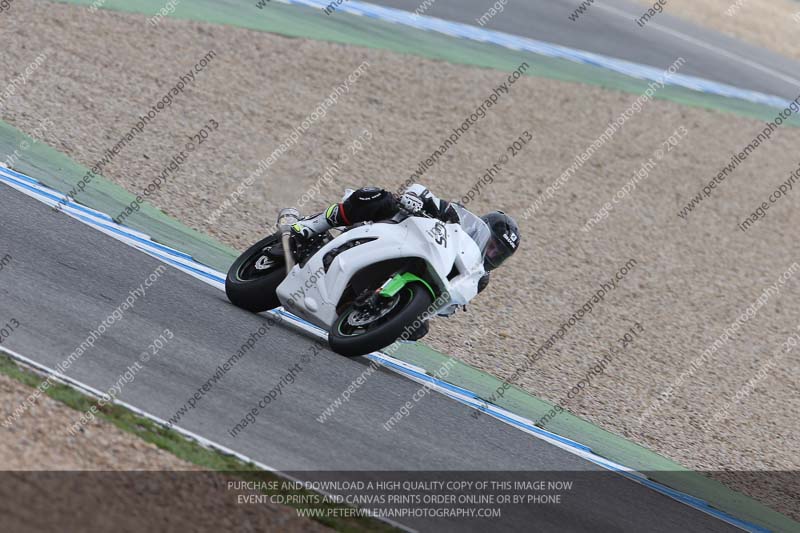 jerez;motorbikes;no limits;nov 2012;peter wileman photography;spain;trackday;trackday digital images
