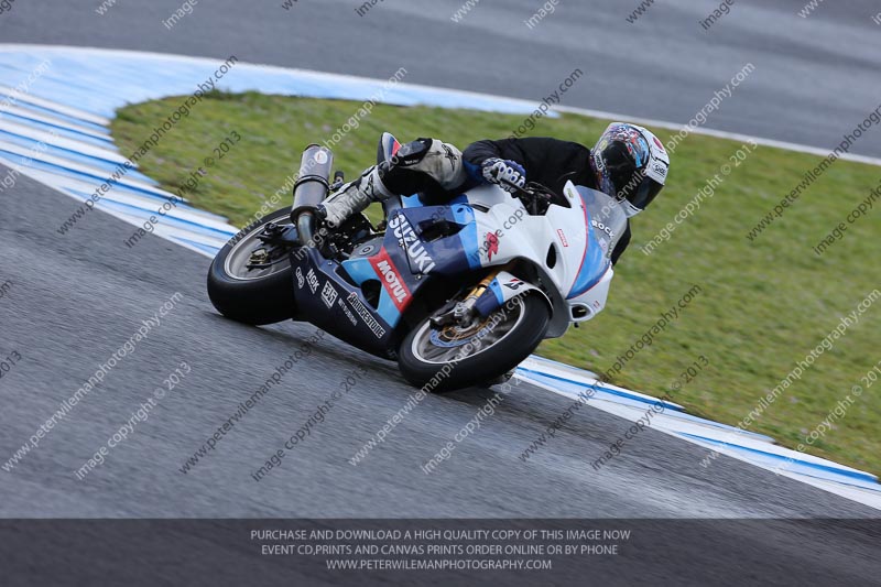 jerez;motorbikes;no limits;nov 2012;peter wileman photography;spain;trackday;trackday digital images