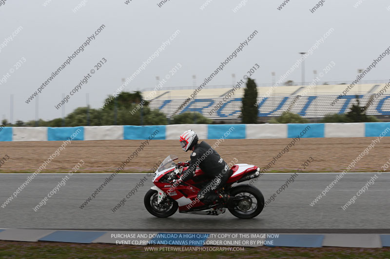 jerez;motorbikes;no limits;nov 2012;peter wileman photography;spain;trackday;trackday digital images