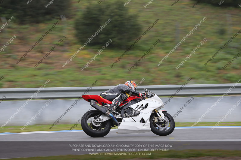 jerez;motorbikes;no limits;nov 2012;peter wileman photography;spain;trackday;trackday digital images