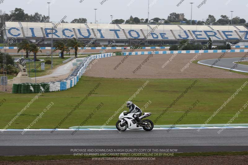 jerez;motorbikes;no limits;nov 2012;peter wileman photography;spain;trackday;trackday digital images