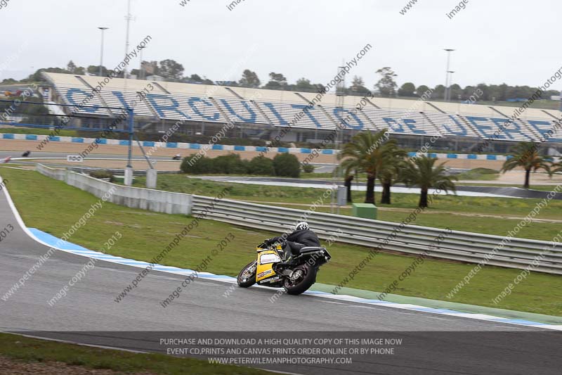 jerez;motorbikes;no limits;nov 2012;peter wileman photography;spain;trackday;trackday digital images