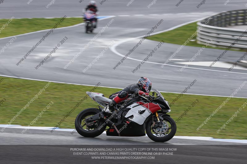 jerez;motorbikes;no limits;nov 2012;peter wileman photography;spain;trackday;trackday digital images
