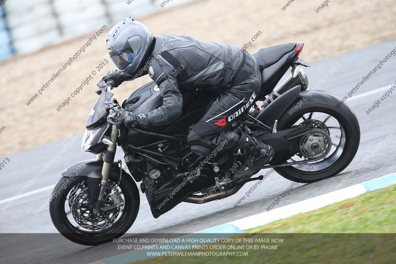 jerez;motorbikes;no limits;nov 2012;peter wileman photography;spain;trackday;trackday digital images