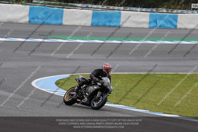 jerez;motorbikes;no limits;nov 2012;peter wileman photography;spain;trackday;trackday digital images