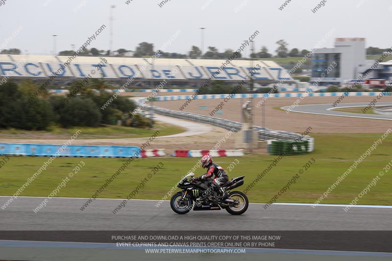 jerez;motorbikes;no limits;nov 2012;peter wileman photography;spain;trackday;trackday digital images