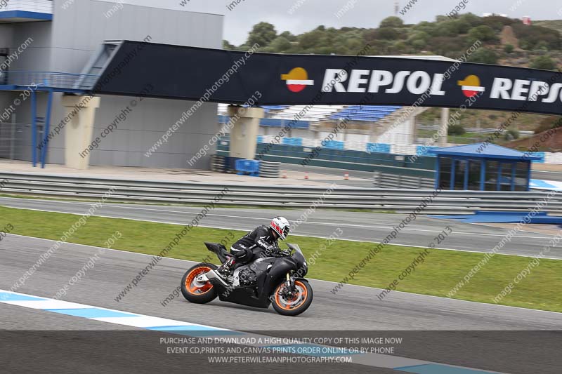 jerez;motorbikes;no limits;nov 2012;peter wileman photography;spain;trackday;trackday digital images