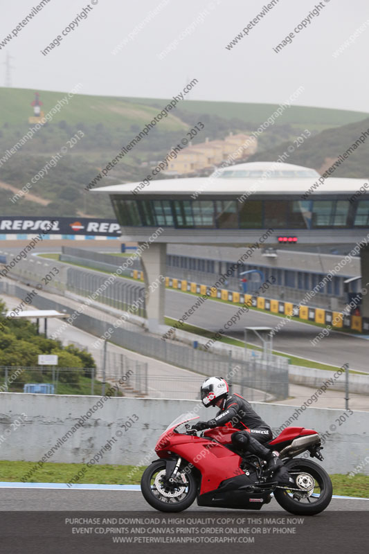 jerez;motorbikes;no limits;nov 2012;peter wileman photography;spain;trackday;trackday digital images