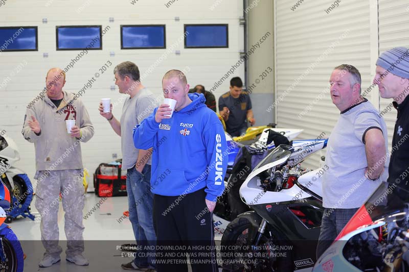 jerez;motorbikes;no limits;nov 2012;peter wileman photography;spain;trackday;trackday digital images