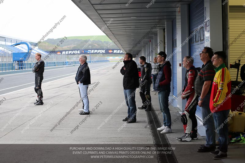 jerez;motorbikes;no limits;nov 2012;peter wileman photography;spain;trackday;trackday digital images