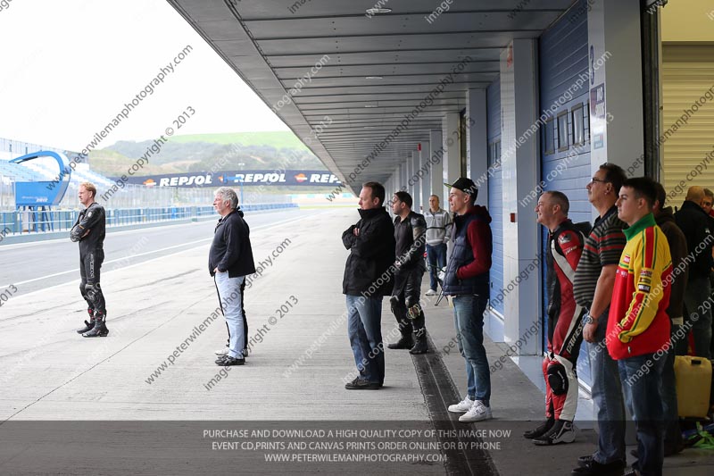 jerez;motorbikes;no limits;nov 2012;peter wileman photography;spain;trackday;trackday digital images