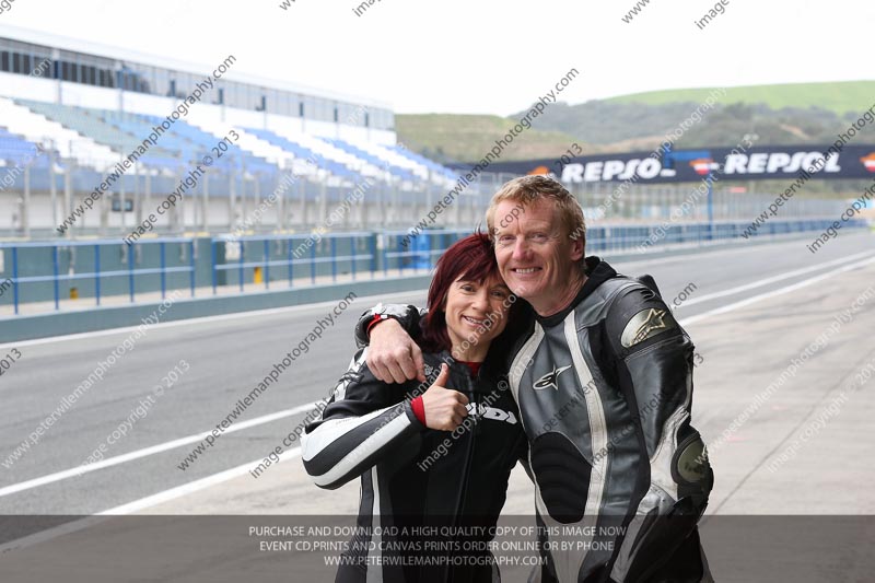 jerez;motorbikes;no limits;nov 2012;peter wileman photography;spain;trackday;trackday digital images