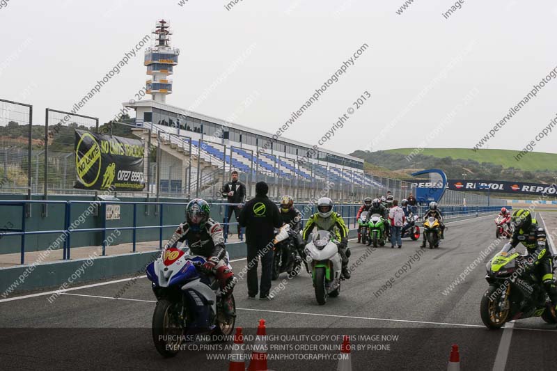 jerez;motorbikes;no limits;nov 2012;peter wileman photography;spain;trackday;trackday digital images
