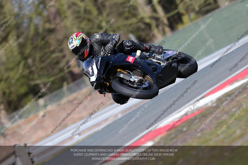 enduro digital images;event digital images;eventdigitalimages;no limits trackdays;oulton no limits trackday;oulton park cheshire;oulton trackday photographs;peter wileman photography;racing digital images;trackday digital images;trackday photos