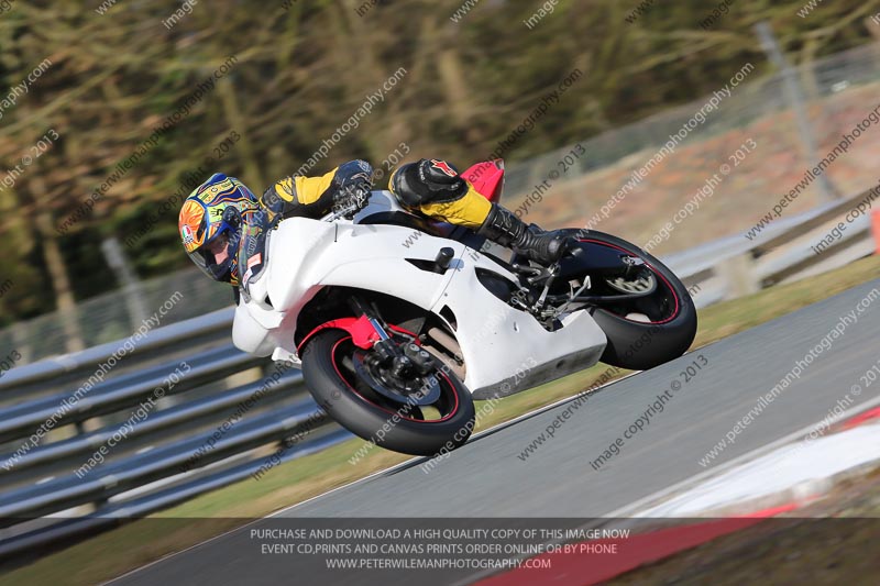enduro digital images;event digital images;eventdigitalimages;no limits trackdays;oulton no limits trackday;oulton park cheshire;oulton trackday photographs;peter wileman photography;racing digital images;trackday digital images;trackday photos