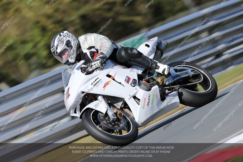 enduro digital images;event digital images;eventdigitalimages;no limits trackdays;oulton no limits trackday;oulton park cheshire;oulton trackday photographs;peter wileman photography;racing digital images;trackday digital images;trackday photos