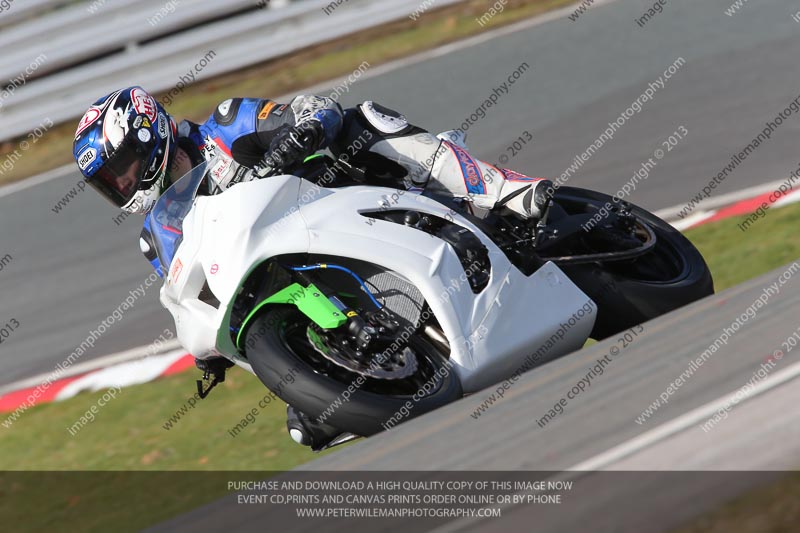 enduro digital images;event digital images;eventdigitalimages;no limits trackdays;oulton no limits trackday;oulton park cheshire;oulton trackday photographs;peter wileman photography;racing digital images;trackday digital images;trackday photos