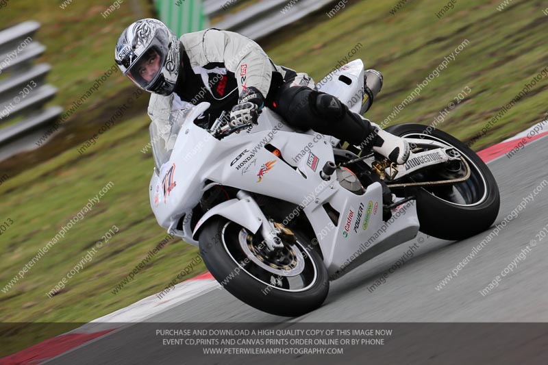 enduro digital images;event digital images;eventdigitalimages;no limits trackdays;oulton no limits trackday;oulton park cheshire;oulton trackday photographs;peter wileman photography;racing digital images;trackday digital images;trackday photos