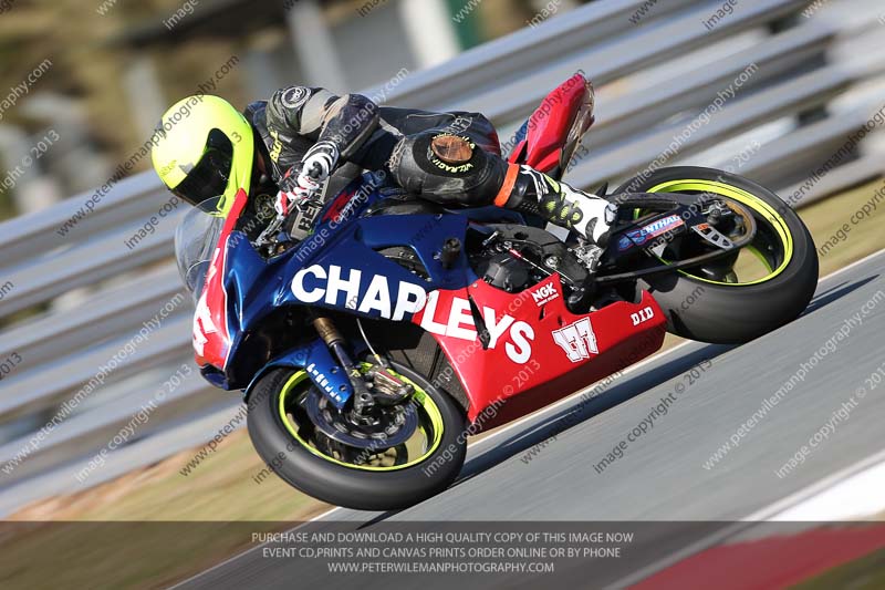 enduro digital images;event digital images;eventdigitalimages;no limits trackdays;oulton no limits trackday;oulton park cheshire;oulton trackday photographs;peter wileman photography;racing digital images;trackday digital images;trackday photos