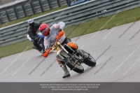 Rockingham-no-limits-trackday;enduro-digital-images;event-digital-images;eventdigitalimages;no-limits-trackdays;peter-wileman-photography;racing-digital-images;rockingham-raceway-northamptonshire;rockingham-trackday-photographs;trackday-digital-images;trackday-photos