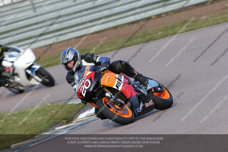 Rockingham no limits trackday;enduro digital images;event digital images;eventdigitalimages;no limits trackdays;peter wileman photography;racing digital images;rockingham raceway northamptonshire;rockingham trackday photographs;trackday digital images;trackday photos