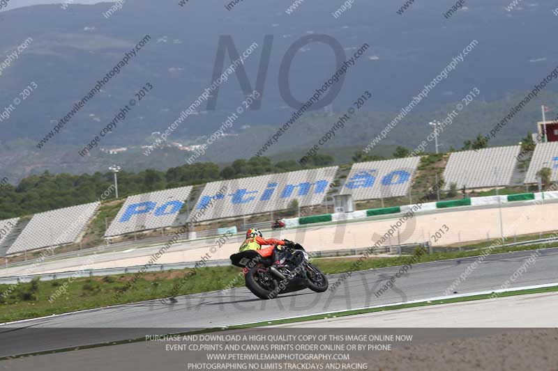 march 2010;motorbikes;no limits;peter wileman photography;portimao;portugal;trackday;trackday digital images