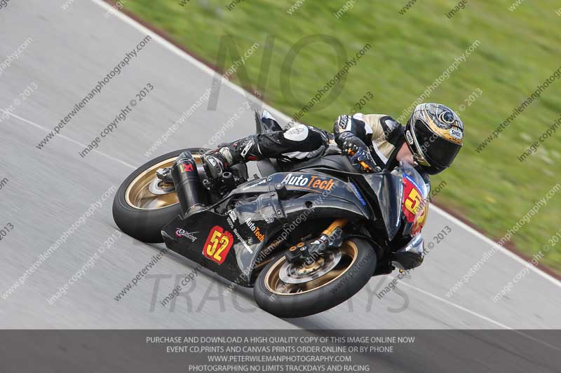 march 2010;motorbikes;no limits;peter wileman photography;portimao;portugal;trackday;trackday digital images