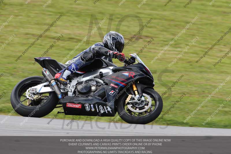 march 2010;motorbikes;no limits;peter wileman photography;portimao;portugal;trackday;trackday digital images