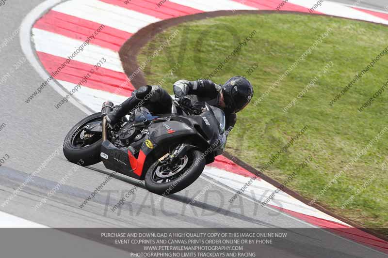 march 2010;motorbikes;no limits;peter wileman photography;portimao;portugal;trackday;trackday digital images