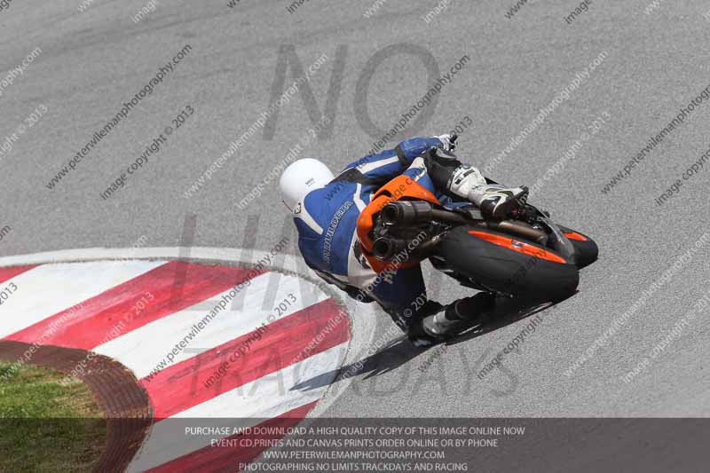 march 2010;motorbikes;no limits;peter wileman photography;portimao;portugal;trackday;trackday digital images