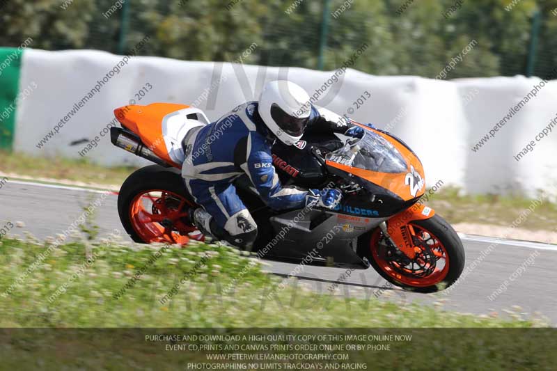 march 2010;motorbikes;no limits;peter wileman photography;portimao;portugal;trackday;trackday digital images
