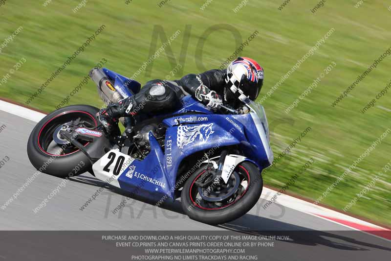 march 2010;motorbikes;no limits;peter wileman photography;portimao;portugal;trackday;trackday digital images