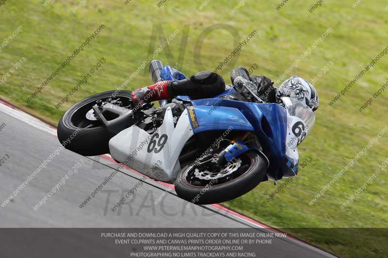 march 2010;motorbikes;no limits;peter wileman photography;portimao;portugal;trackday;trackday digital images