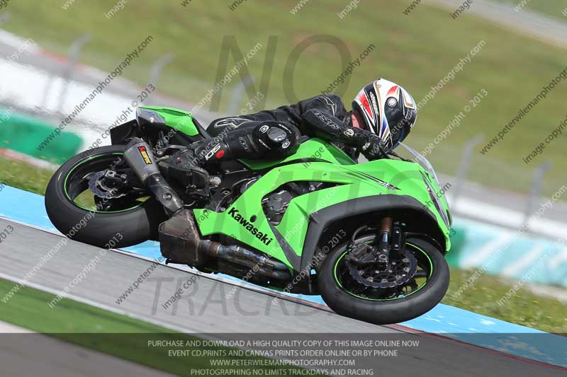 march 2010;motorbikes;no limits;peter wileman photography;portimao;portugal;trackday;trackday digital images