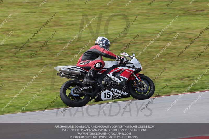 march 2010;motorbikes;no limits;peter wileman photography;portimao;portugal;trackday;trackday digital images
