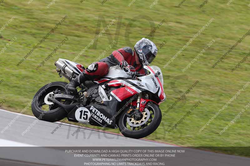 march 2010;motorbikes;no limits;peter wileman photography;portimao;portugal;trackday;trackday digital images