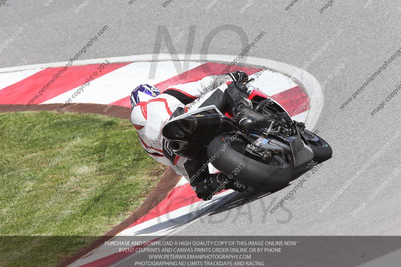march 2010;motorbikes;no limits;peter wileman photography;portimao;portugal;trackday;trackday digital images