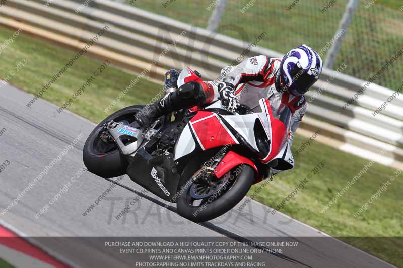 march 2010;motorbikes;no limits;peter wileman photography;portimao;portugal;trackday;trackday digital images