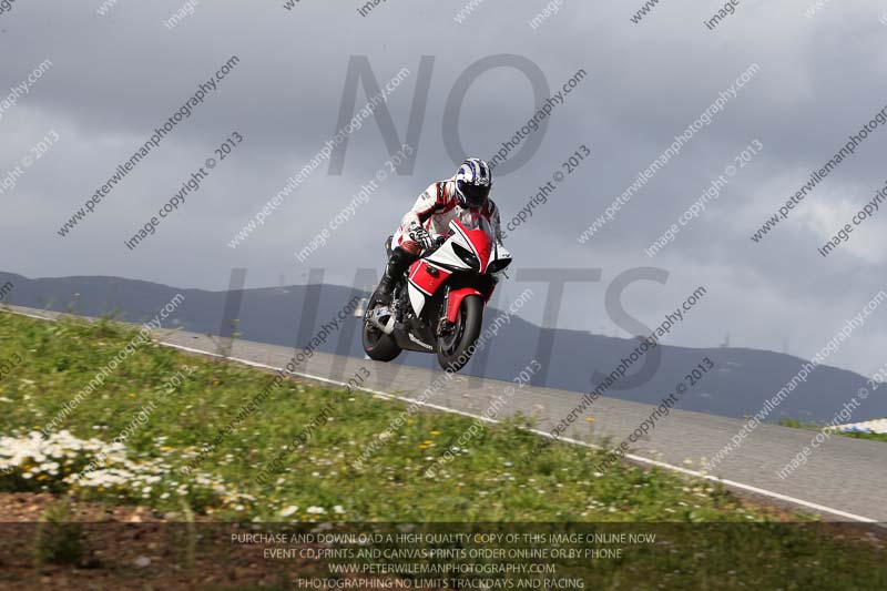march 2010;motorbikes;no limits;peter wileman photography;portimao;portugal;trackday;trackday digital images