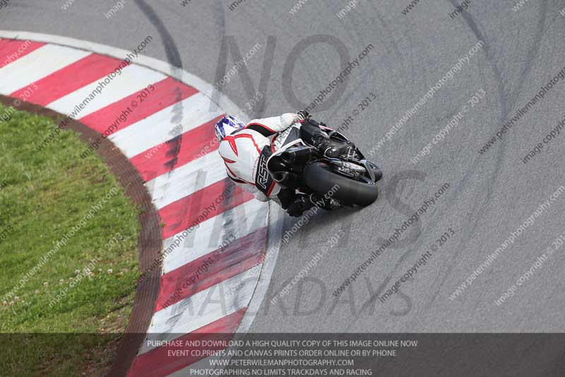 march 2010;motorbikes;no limits;peter wileman photography;portimao;portugal;trackday;trackday digital images