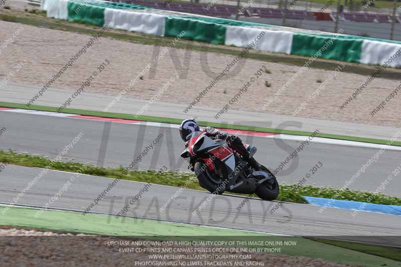 march 2010;motorbikes;no limits;peter wileman photography;portimao;portugal;trackday;trackday digital images
