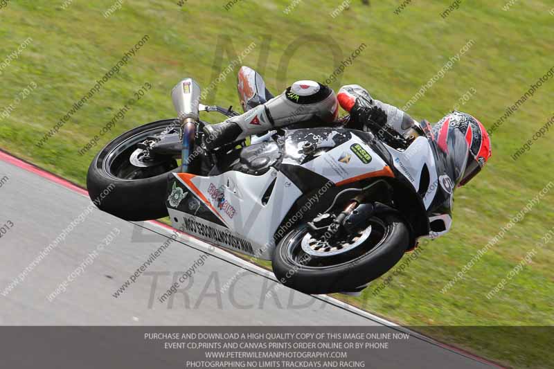 march 2010;motorbikes;no limits;peter wileman photography;portimao;portugal;trackday;trackday digital images