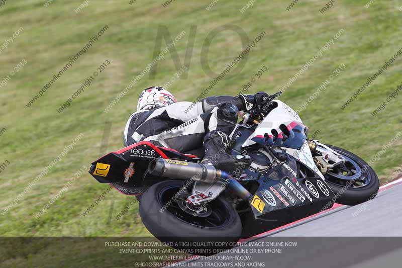 march 2010;motorbikes;no limits;peter wileman photography;portimao;portugal;trackday;trackday digital images