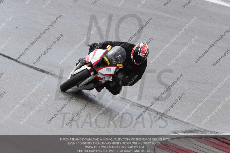 march 2010;motorbikes;no limits;peter wileman photography;portimao;portugal;trackday;trackday digital images