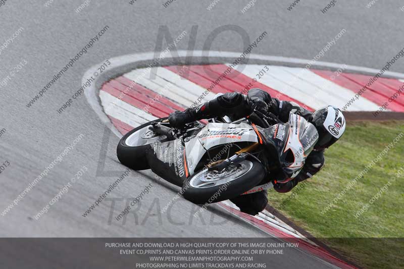 march 2010;motorbikes;no limits;peter wileman photography;portimao;portugal;trackday;trackday digital images