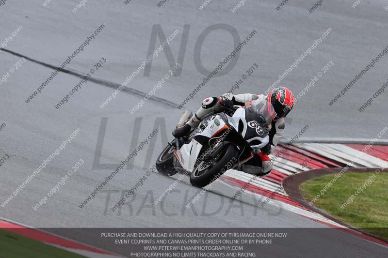 march 2010;motorbikes;no limits;peter wileman photography;portimao;portugal;trackday;trackday digital images