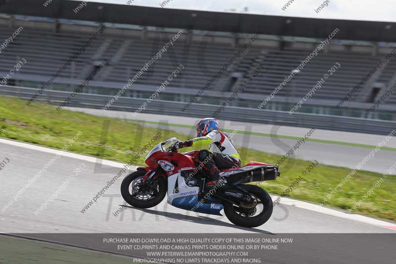 march 2010;motorbikes;no limits;peter wileman photography;portimao;portugal;trackday;trackday digital images