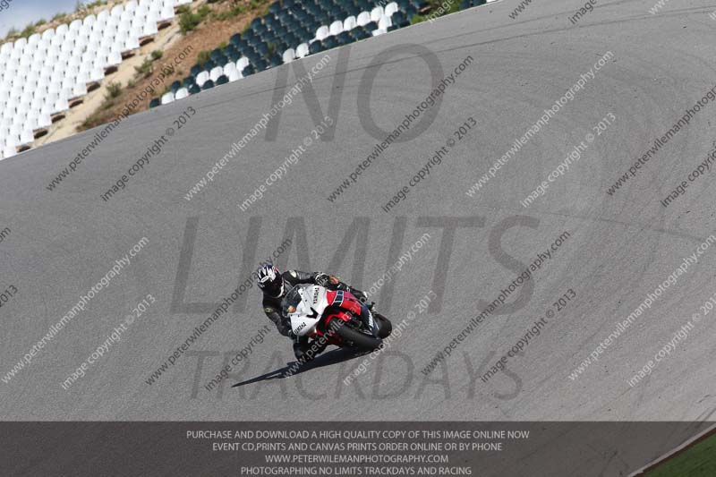 march 2010;motorbikes;no limits;peter wileman photography;portimao;portugal;trackday;trackday digital images